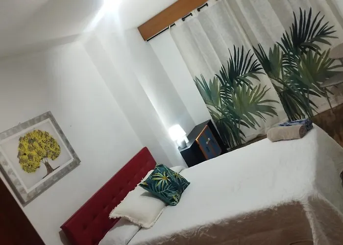 En Piso Compartido En 아파트 *